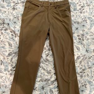 Lululemon Size 30 ABC pants